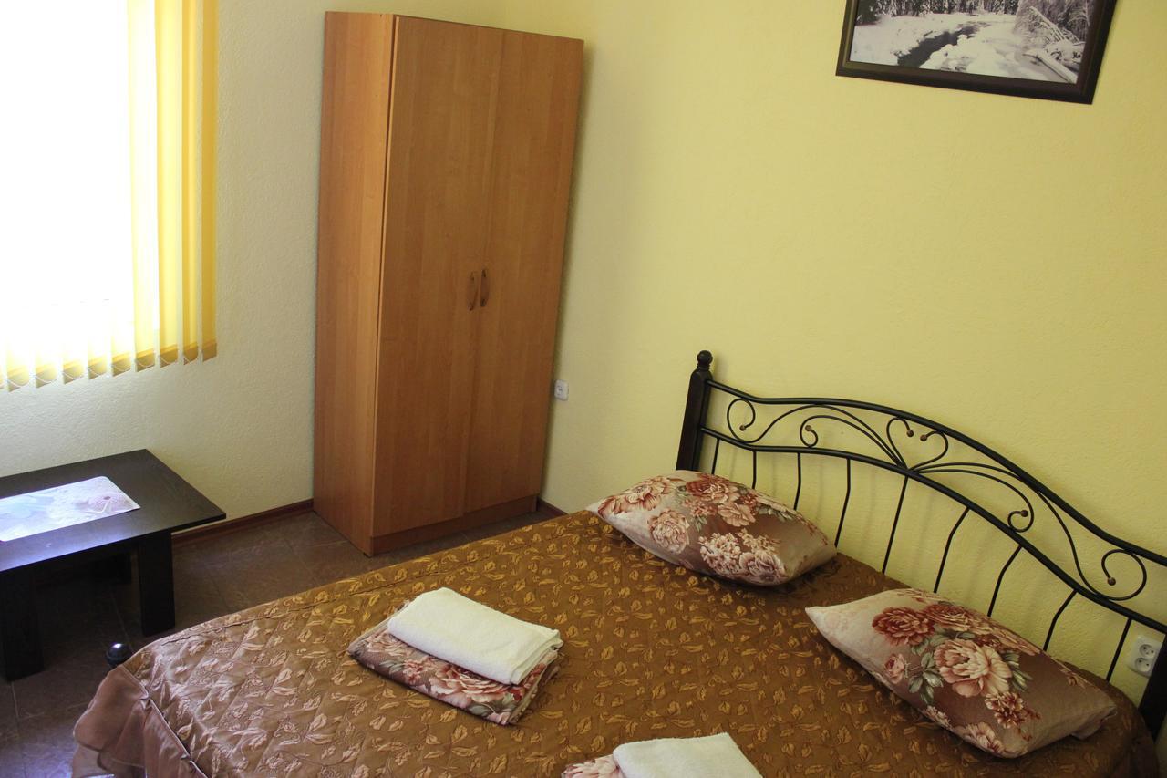 غاغرا Emiliya Guest House المظهر الخارجي الصورة