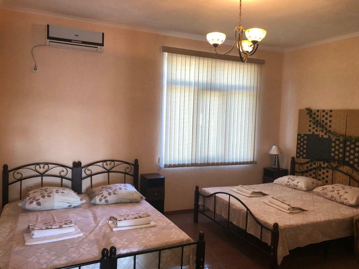 غاغرا Emiliya Guest House المظهر الخارجي الصورة